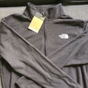 NNWT! North Face Cap Rock 1/4 Zip Pullover